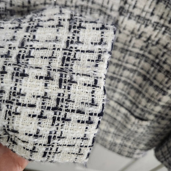 H&M mid length button up Boucle plaid coat regencycore sparkle woman medium - Picture 4 of 10